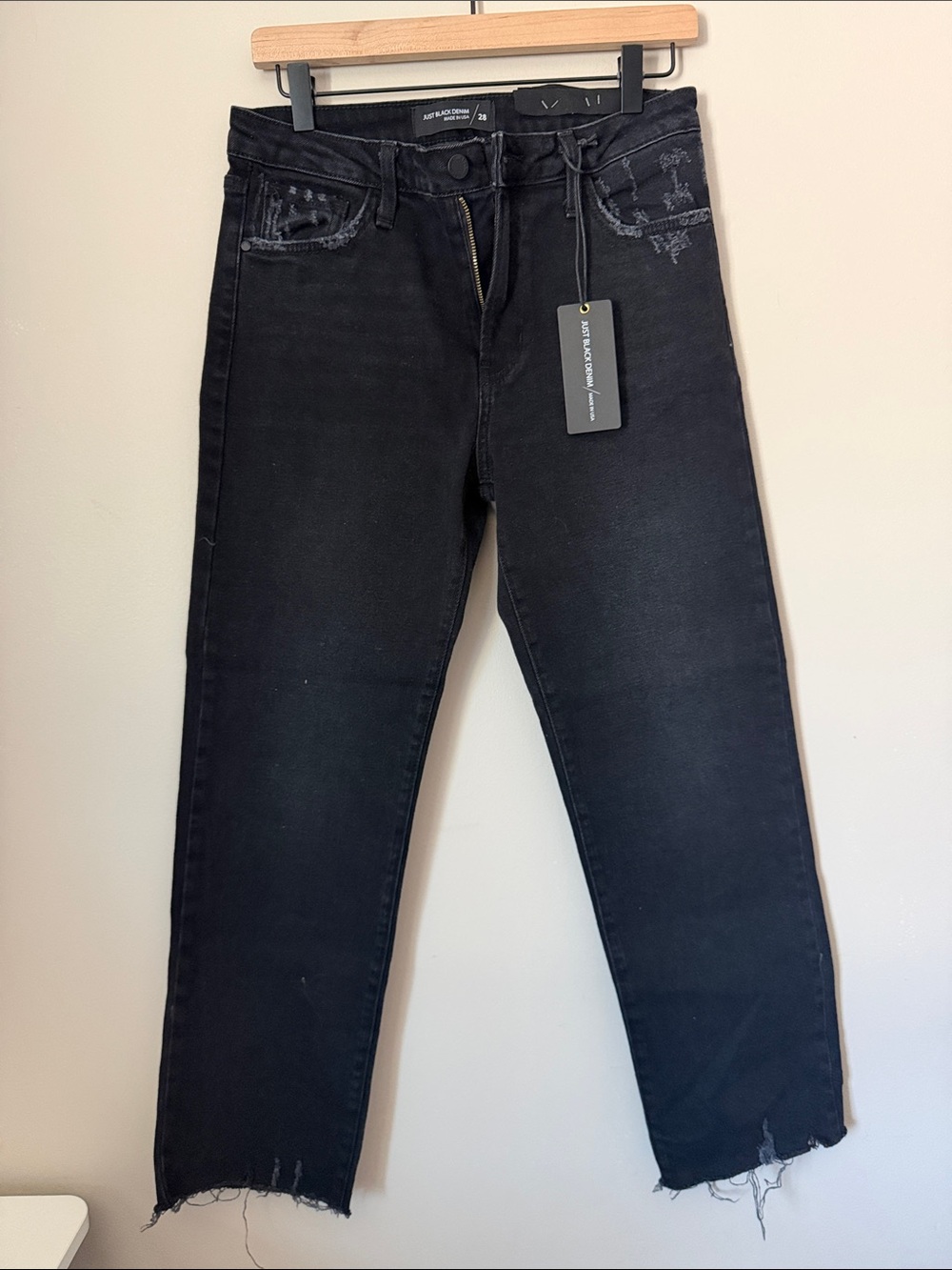 NWT Just Black Denim Distressed Straight-Leg Jeans
